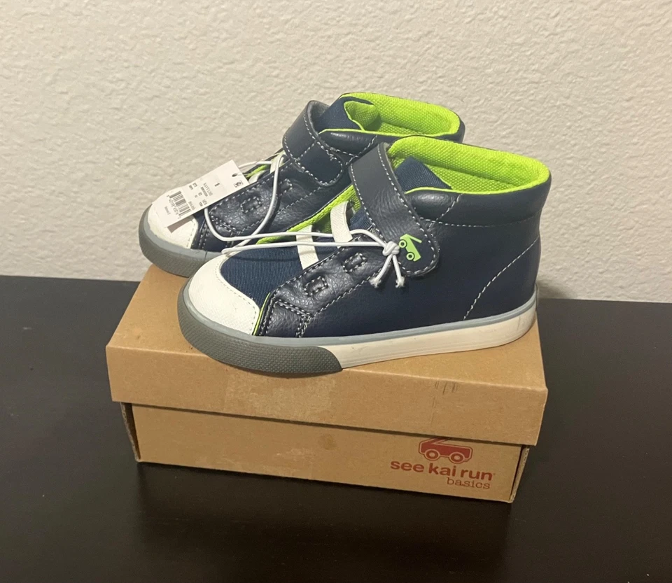 Zapatillas altas See Kai Run Basics para niños pequeños nuevas con etiquetas - talla 8 Foto 3 de 4