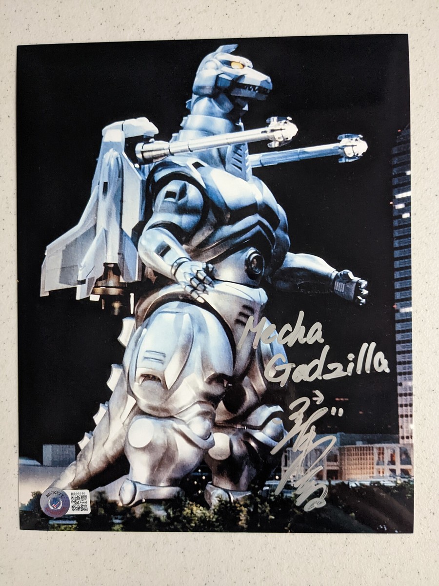 WATARU FUKUDA Signed Mecha GODZILLA 8x10 Photo Suit Actor