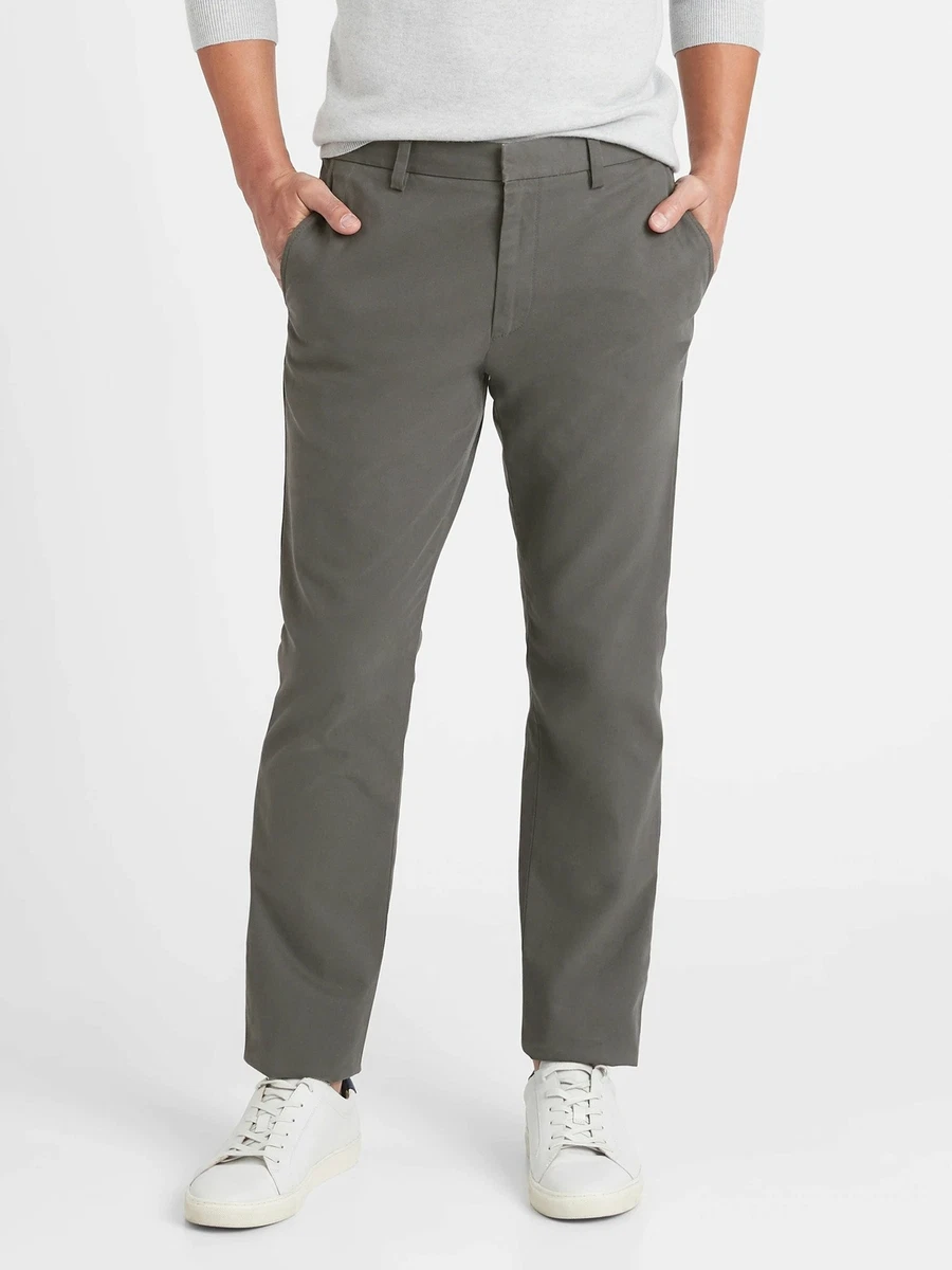 Banana Republic Men s Aiden Slim Fit Chino Pants 44 x 34 NWT Gray Flat Front