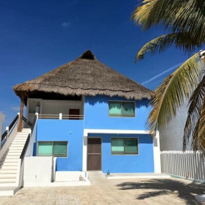 HERMOSA CASA AQUA FRENTE AL MAR EN CHELEM PUERTO