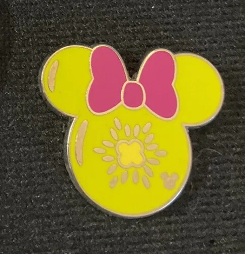 Disney Parks Minnie Mouse Fruit Pin - Hidden Mickey- Kiwi 2017