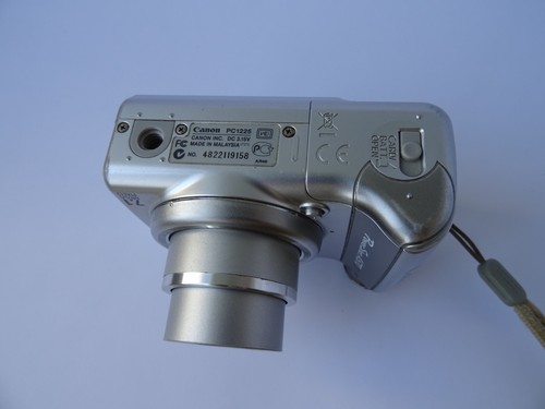 Canon PowerShot A570 IS Digital Camera 7.1 Mega Pixels 4x Is Tested silver - Picture 12 of 20