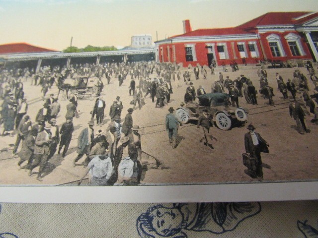 Picture 4 of 9