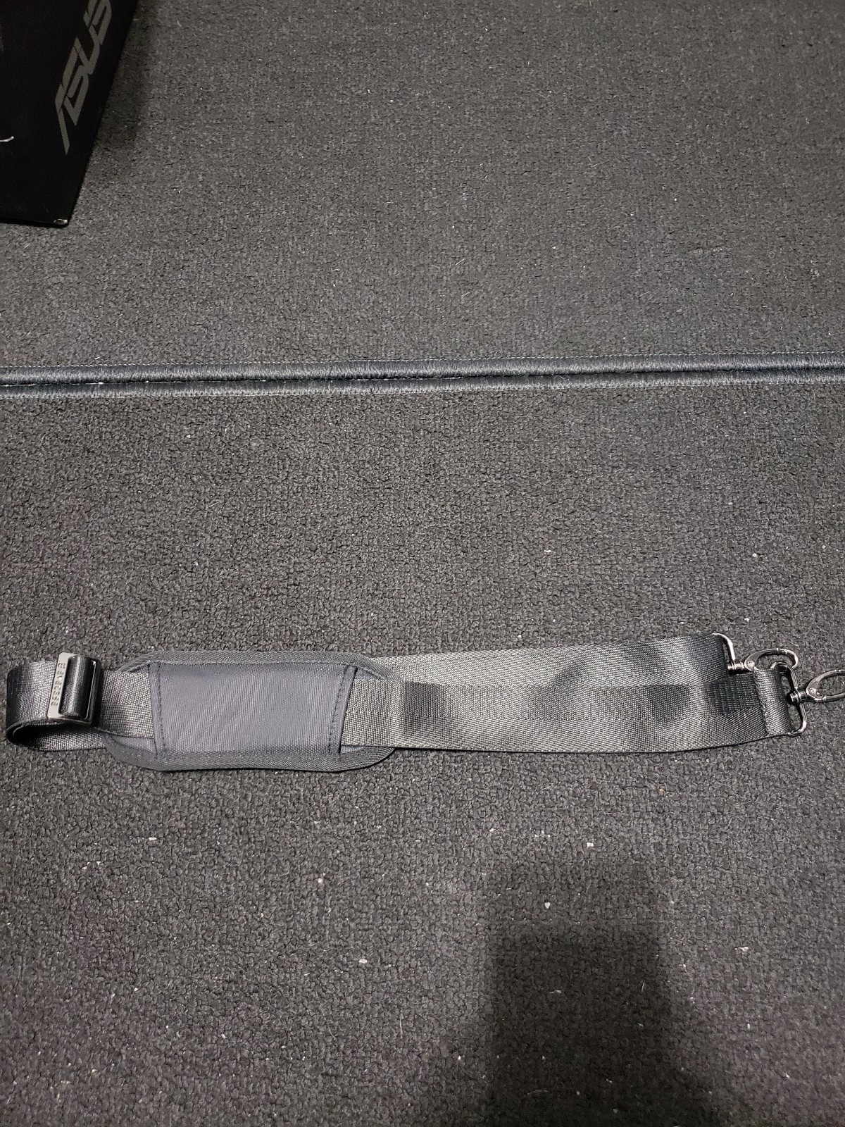Picture 3 of 4