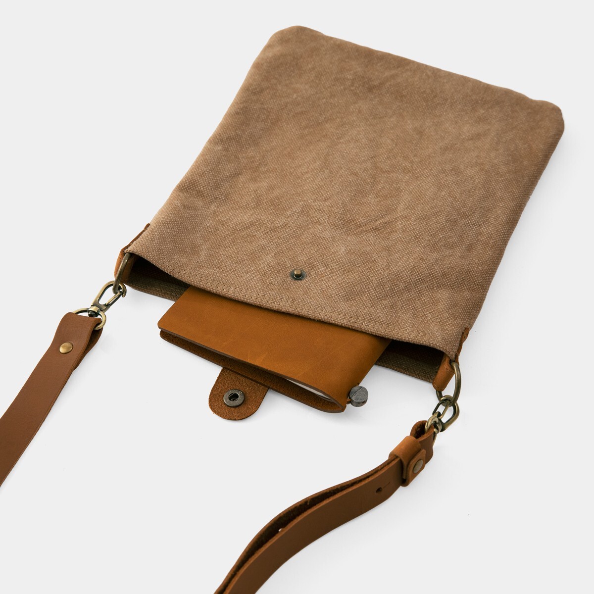 ZIMMERMANN 3479SSS253BLCMINFLO 関税送料込 TRAVELER'S FACTORY Canvas Shoulder Bag S Beige W21.0xH27.0cm