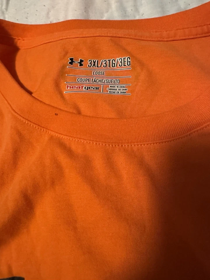 Camiseta de Caza Hombre 3x Naranja Undearmour Usada Excelente Estado Foto 2 de 2