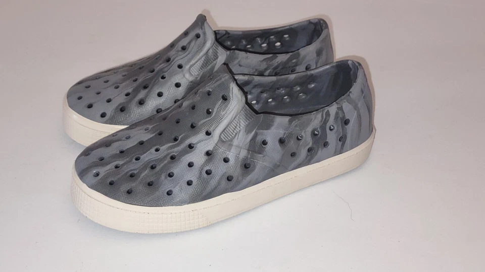 Zapatos sin cordones perforados unisex azul marino antiguo para niños gris talla 11 Foto 2 de 4