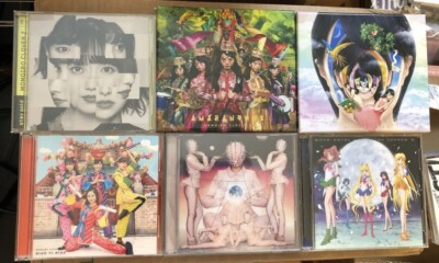 Momoiro Clover Z CD Lot 17 DVD Blu Ray KISS Japanese Girl Idol