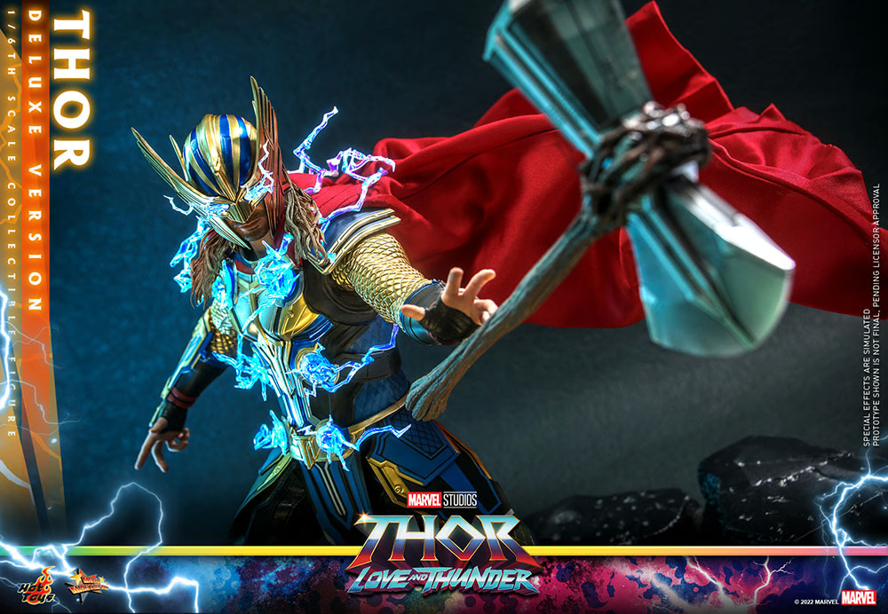 1/6 Marvel Thor Love and Thunder: Thor Deluxe Figure Hot Toys