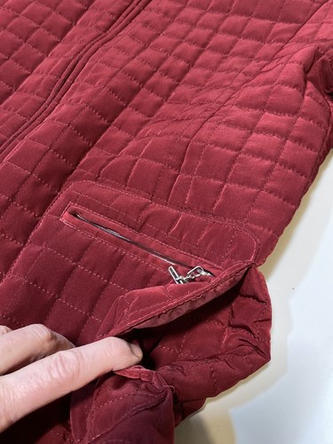 Women Quilted Winter Coat sz M Holiday Red Zip Pocket Jacket Career Work Casual - Picture 7 of 11