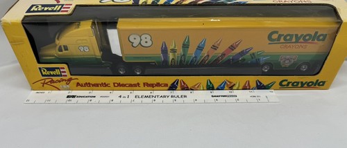 Vintage NIB 1998 Crayola Crayons Revell 18 Wheeler Big Rig Toy Chevrolet Truck - Picture 8 of 8