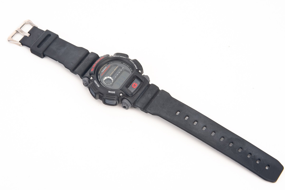 Casio G-Shock Digital Mens Watch DW-9052 Black with Red Accents