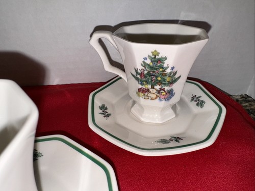 HAPPY HOLIDAYS NIKKO JAPAN TEA/ESPRESSO CUP AND SAUCER Lot Of 3 Excellent Condit - Picture 5 of 17