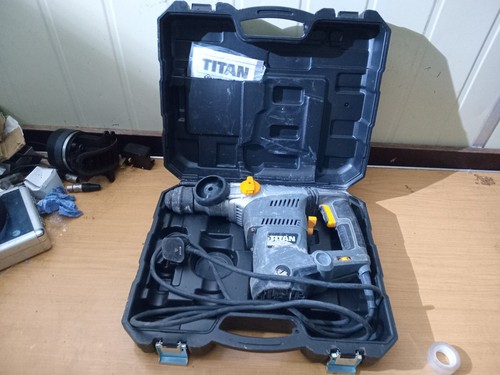 Titan Magnesium TTB653SDS-1 1500W Plus Bohrhammer Bohrmaschine braucht Schalter (46)