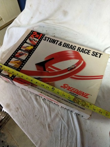 2 in 1 STUNT AND DRAG RACE SET AURORA SPEEDLINE SERIES track and box only - Picture 6 of 8