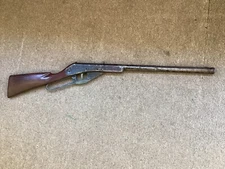 Vintage Daisy BB gun Plymouth Michigian USA no. 102 model 36