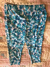 TERRA AND SKY CAPRI LEGGINGS BLUES LEAVES SUPER SOFT PULLON ELASTIC NWOT 14W