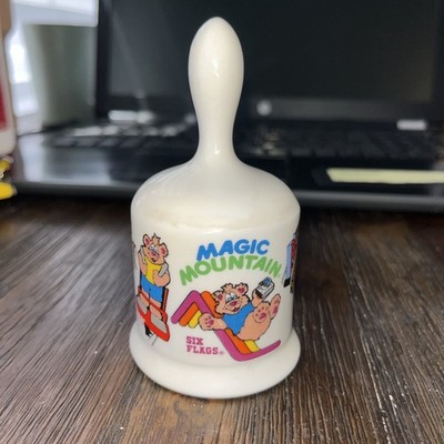 Vintage 1989 Magic Mountain Six Flags Souvenir Bell