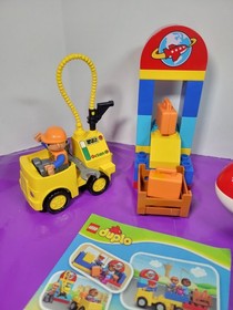 Lego Duplo Airport # 10590 100% Complete 29 Piece Instruction Manual 2015