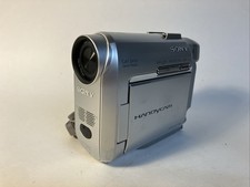 Sony Handycam DCR-HC20 MiniDV video camera camcorder powers on, for parts/repair