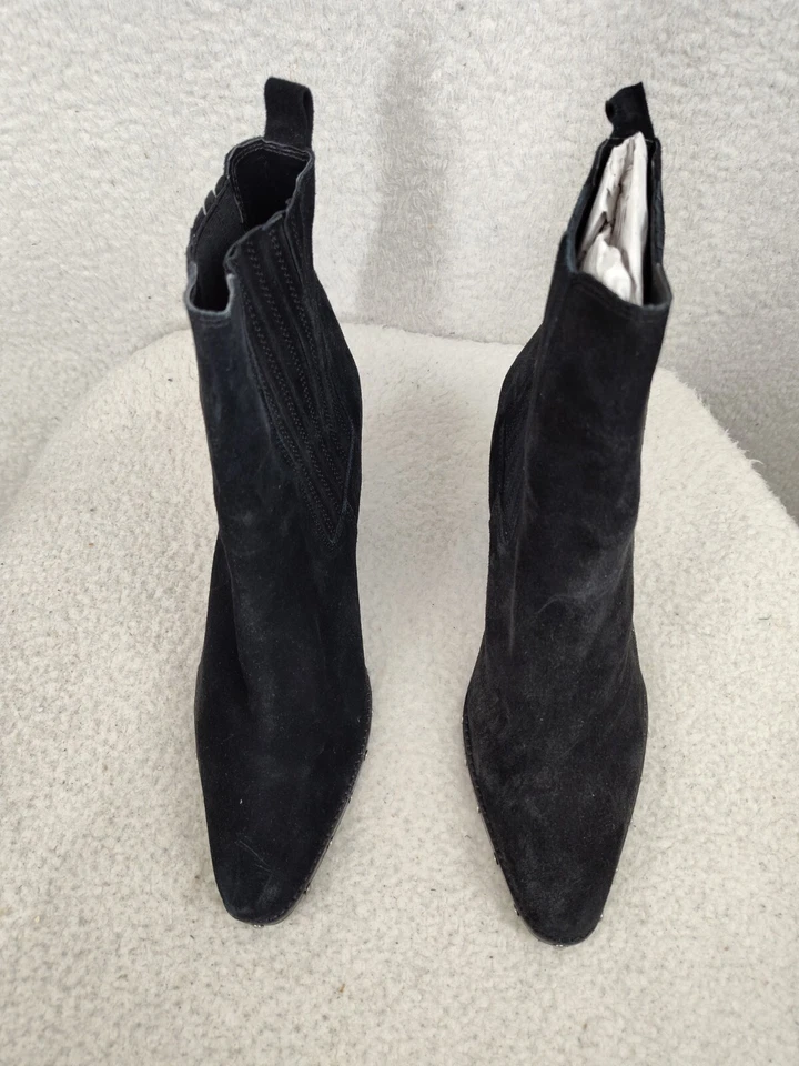 Botas de mujer Asos Design 9 negras de gamuza con tachuelas botín occidental Foto 3 de 4