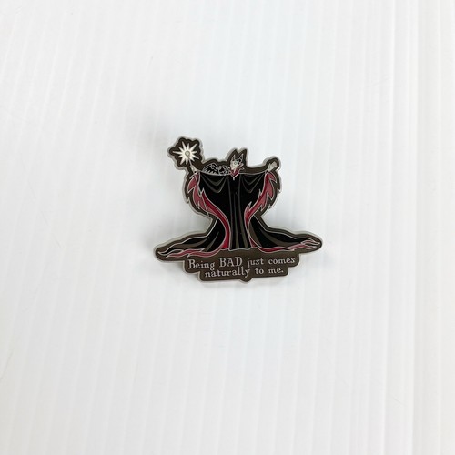 Disney Maleficent Being Bad Just Comes Naturally To Me 2004 Trading Pin - Picture 2 of 5
