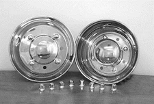 WHEEL SIMULATORS  91-02 TOPKICK 19.5"  DUALLY FITS 19.5x6.75 ACCURIDE 28680