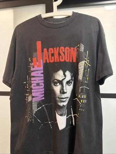 Mens Vintage Michael Jackson Bad Tour 88 Black T-Shirt - Siz Vintage vintage concert t-shirt, vintage, single stitch, B+ condition