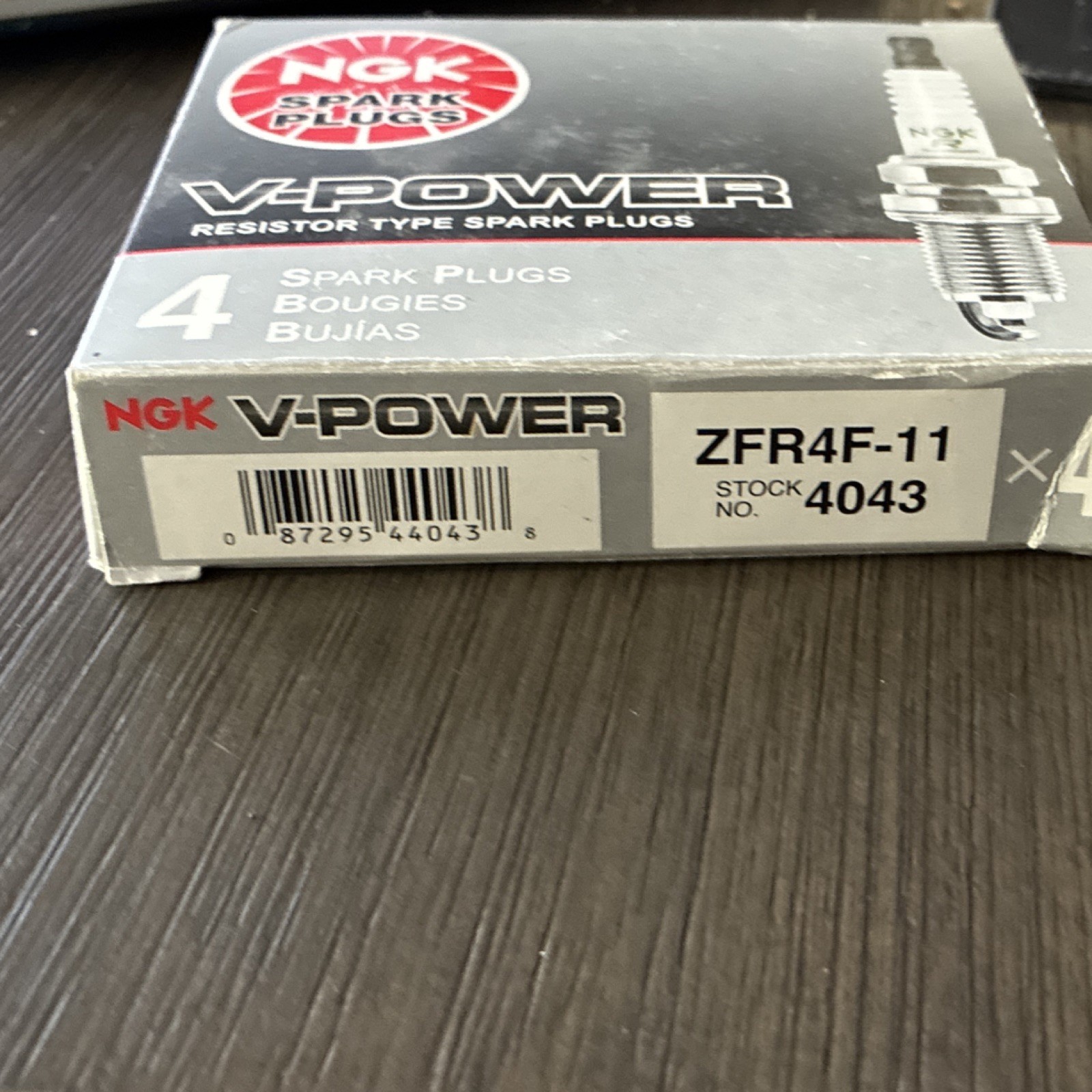 NGK V Power Spark Plug ZFR4F-11 4043