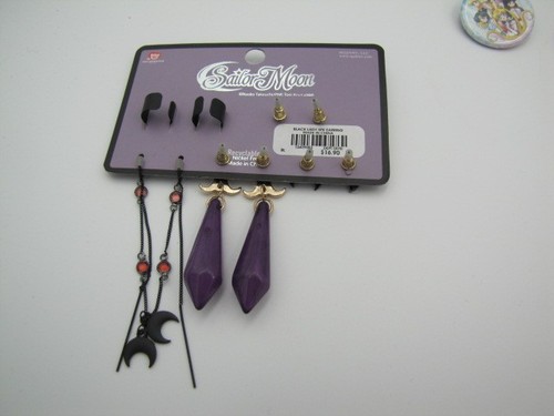 Lote de aretes, collar, alfileres de joyería Sailor Moon - Imagen 5 de 12