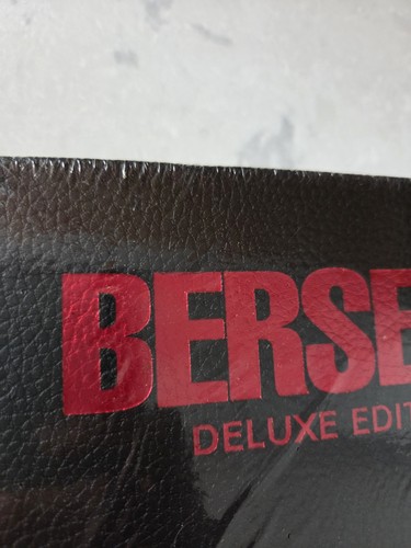 Berserk Edición Deluxe Volumen 2 NUEVO SELLADO Tapa Dura Dark Horse Manga 2019 - Imagen 2 de 24