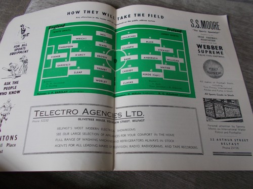 1959 Amateur international N.Ireland v England At Cliftonville - Picture 3 of 4
