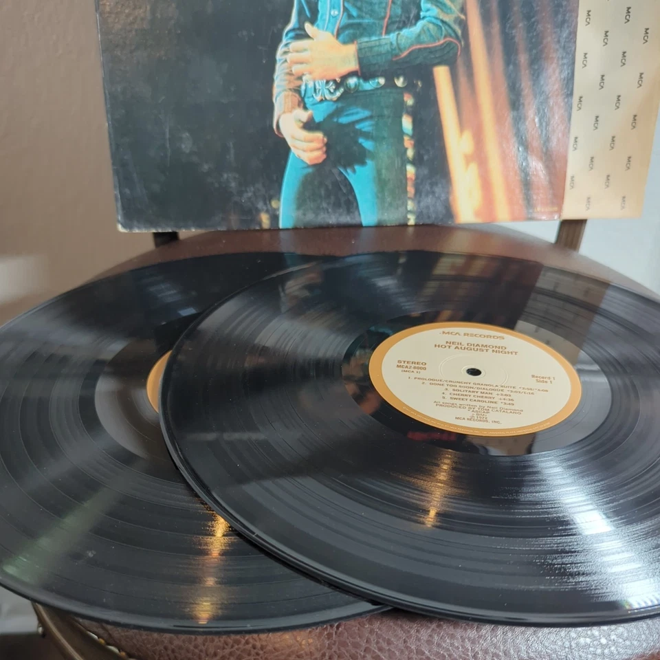 NEIL DIAMOND HOT AUGUST NIGHT EX DOUBLE LP ORIG. Foto 2 de 3