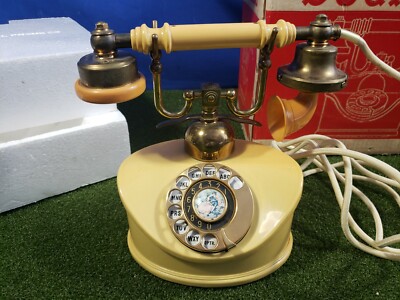 Vintage Rotary Dial Duchess Victorian Style Cream & Gold Telephone