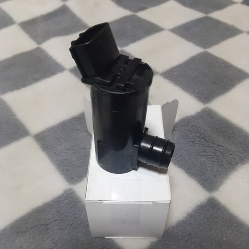 Genuine Toyota 1992-2001 Chaser Mark II Windshield Washer Motor Pump Assy OEM - Picture 3 of 5