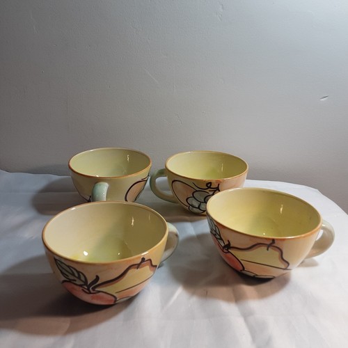 Set of 4 Bella Ceramica Fruit Design Coffee Cups 3" Tall - Picture 4 of 8