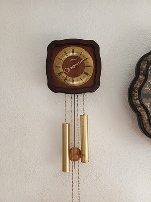 Hermle Wanduhr Pendeluhr mechanisch  Kettenzug 