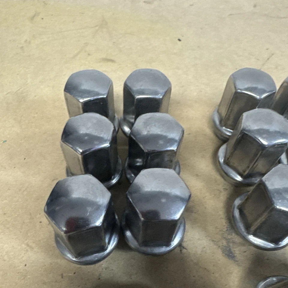 1988-2023 GMC SIERRA Chevy Silverado Tahoe FACTORY OEM LUG NUTS 14x1.5 09596070 - Image 4 of 4