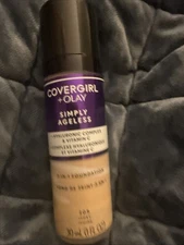 COVERGIRL + Olay Simply Ageless 3-in-1 Foundation 205 Ivory