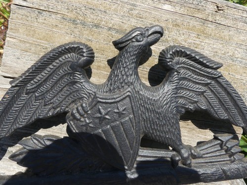 Vintage Cast Iron Trivet – Patriotic Heraldic Eagle, Iron Art JM198 USA - Picture 3 of 8