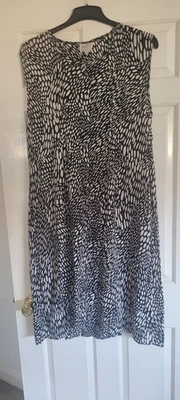 Masai Womens Pull On Dress With Pockets. Size XL. Ideal For Hot Weather, Stylish - Image 1 of 4