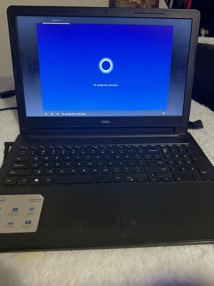 Dell Inspiron 15 3558 15.6in Touch(1TB, Intel Core i3 5th Gen 2.1GHz, 6GB)220GB - Image 4 of 4