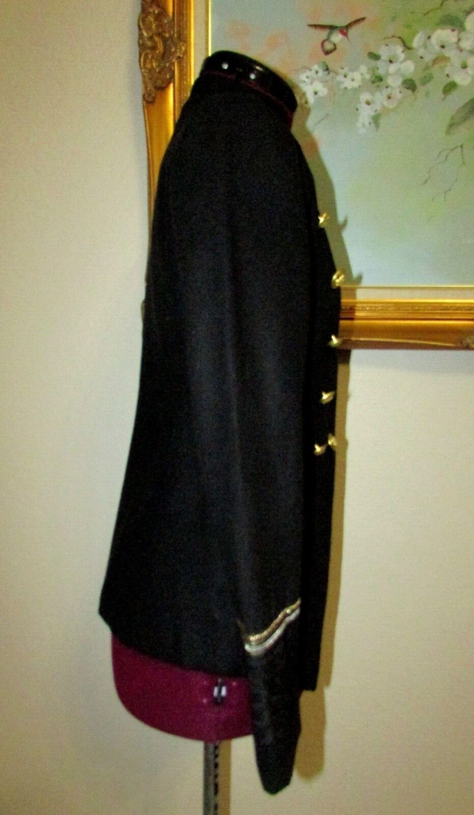 Picture 5 of 9