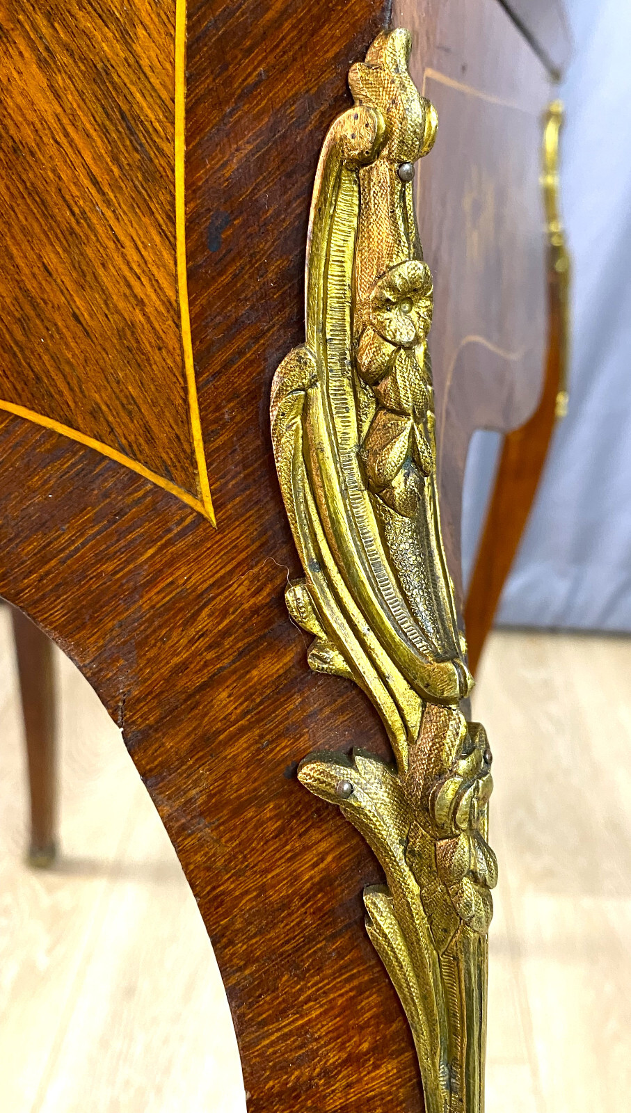 Foto 7 di 24