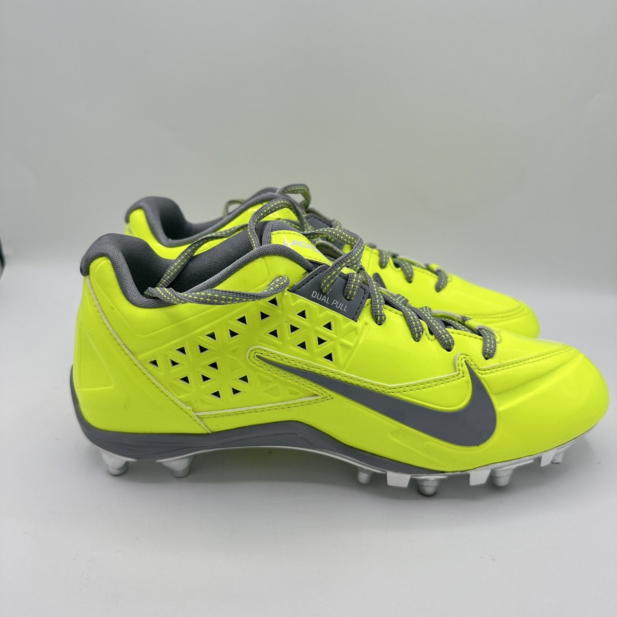 nike women's lax cleats