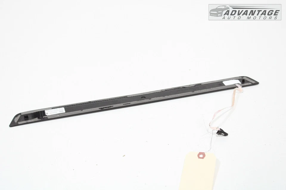 AUDI A4 2018-2021 DELANTERO DERECHO LÍNEA S UMBRAL PUERTA RASGUÑO PLACA ESCALÓN CUBIERTA OEM Foto 3 de 4