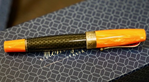 Montegrappa Miya Carbon Orange Fountain Pen ISMYT5FO Füllfederhalter NEU - Bild 1 von 2