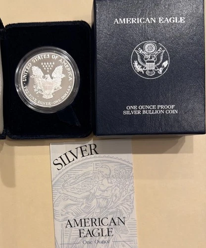 2001 W American Eagle One Ounce Proof Silver Bullion Coin Box & COA