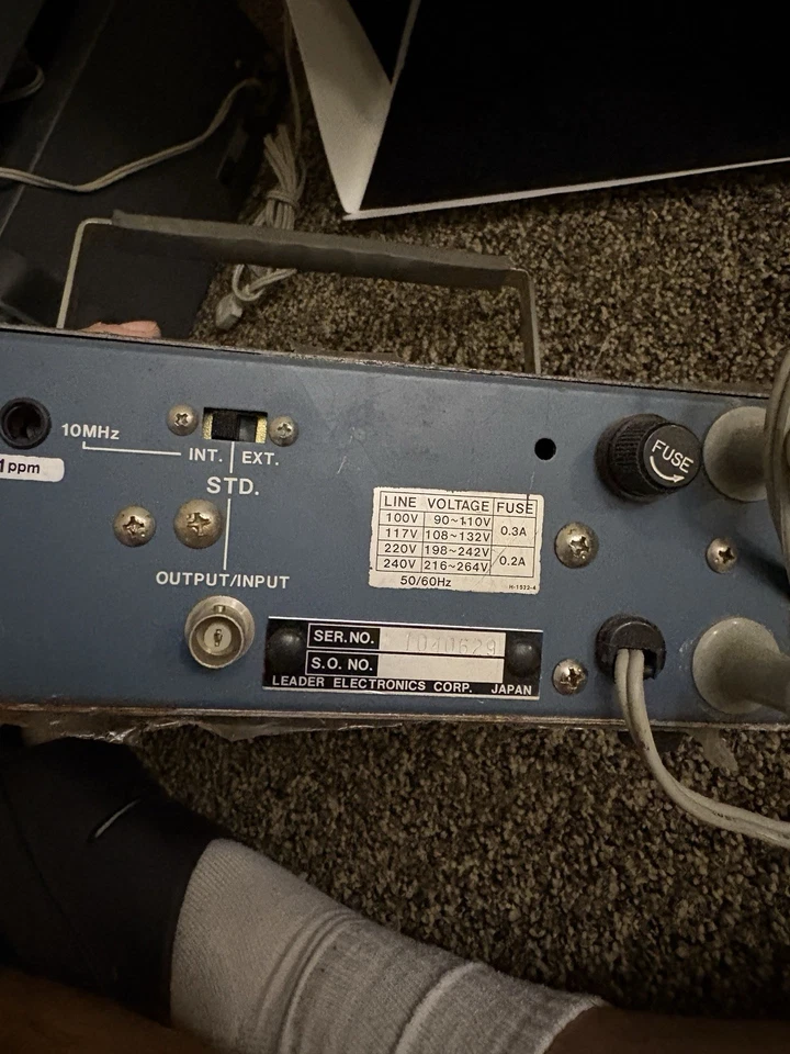 CONTADOR DE FRECUENCIA DIGITAL LEADER LDC-824S 520Mhz Foto 4 de 4