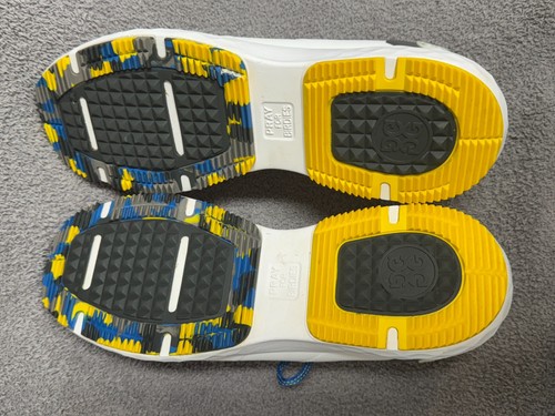 G/FORE MG4+ Scarpe da Golf Senza Punte Bianco/Blu/Giallo Uomo 12 EU45 - Foto 9 di 9
